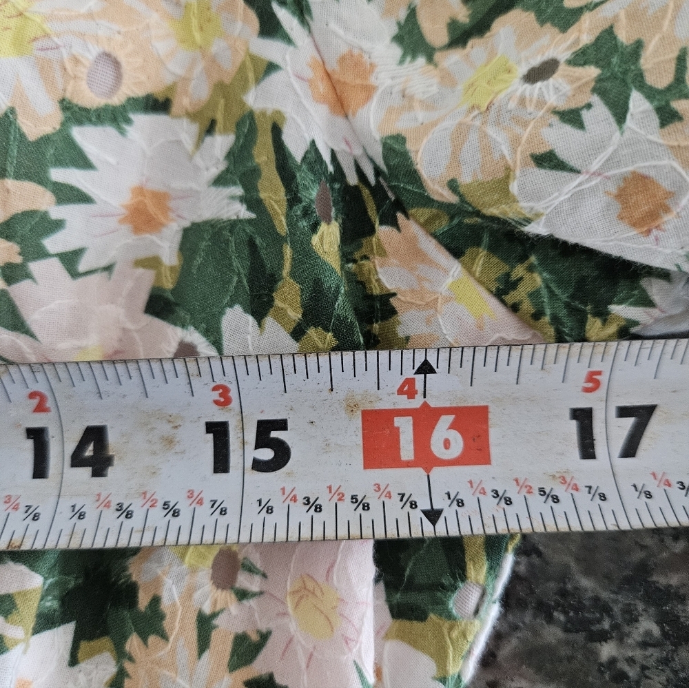 AUREUM Green and Cream Floral Mini Dress - Picture 4 of 9